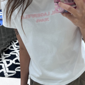 Alexander Wan 발포 레터링 반팔티