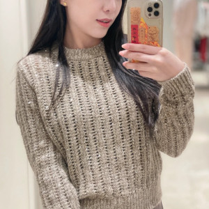 베이지 골지 니트 스웨터